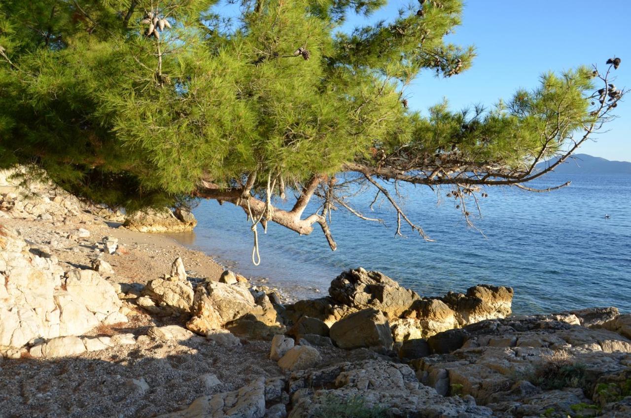 Apartments Martamare Martinšćica 外观 照片