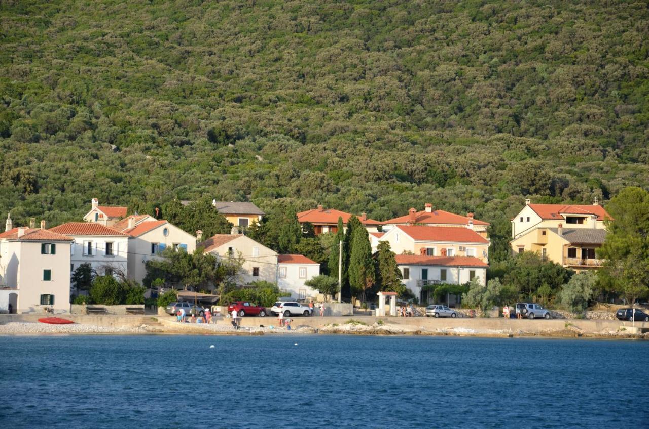 Apartments Martamare Martinšćica 外观 照片