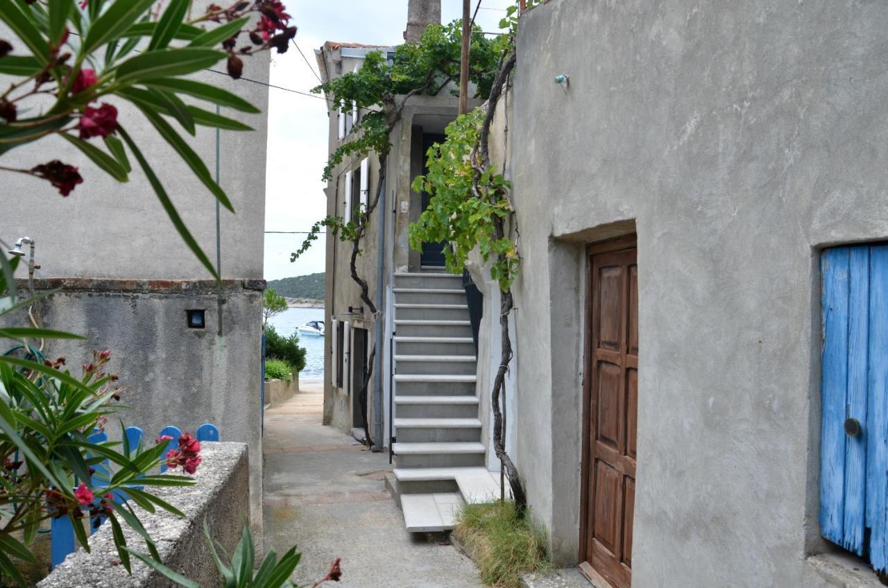 Apartments Martamare Martinšćica 外观 照片