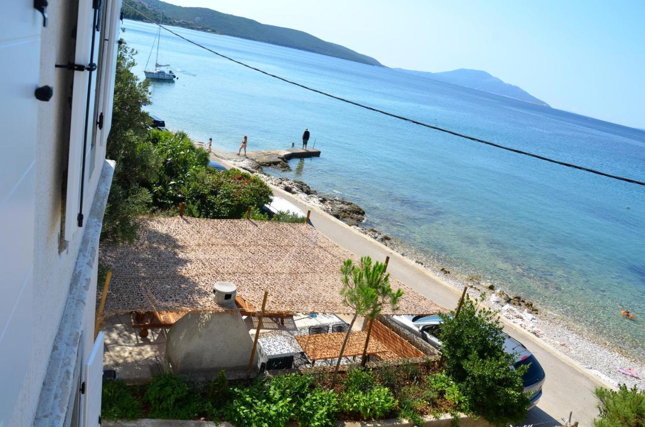 Apartments Martamare Martinšćica 外观 照片