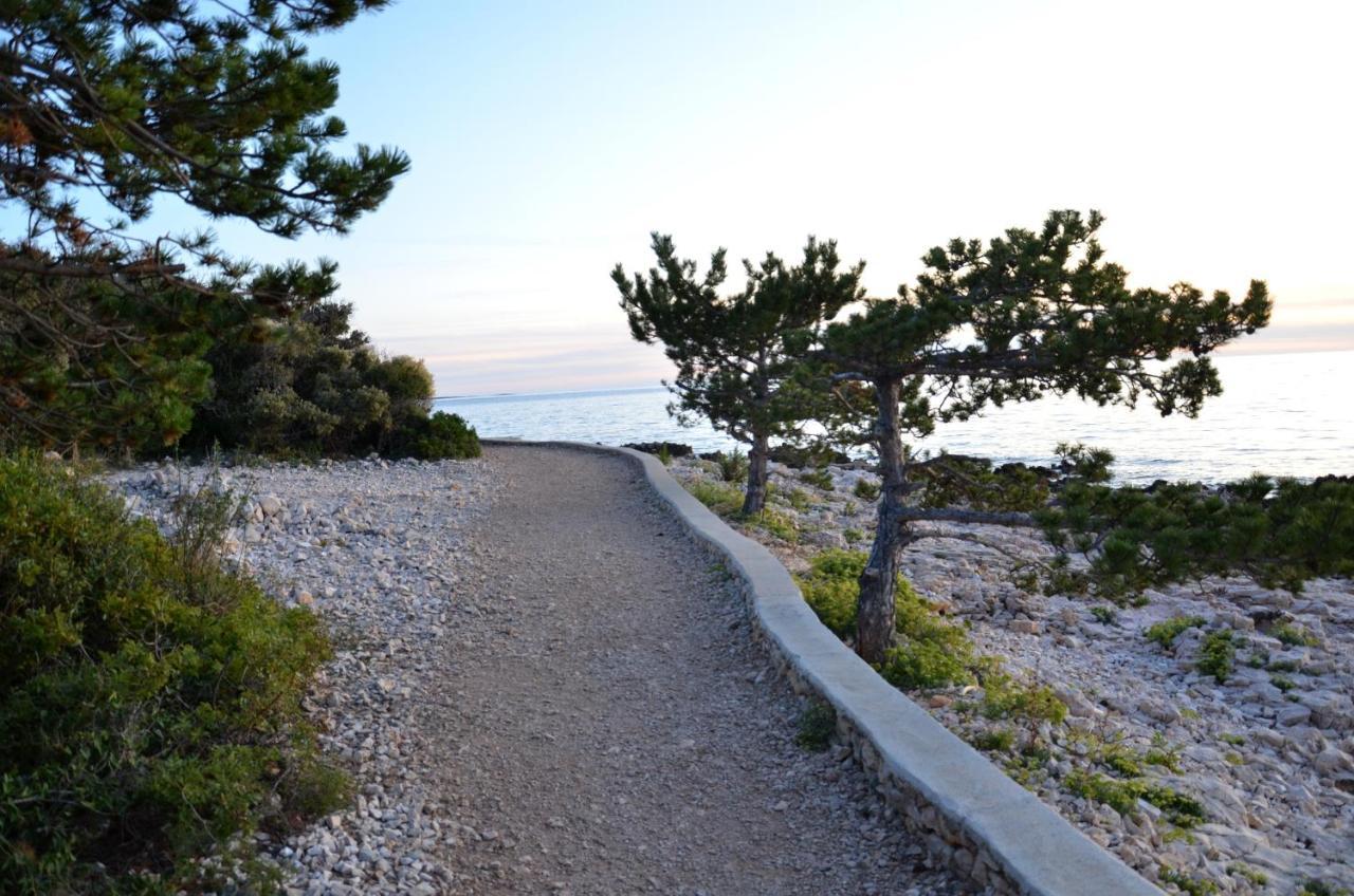Apartments Martamare Martinšćica 外观 照片